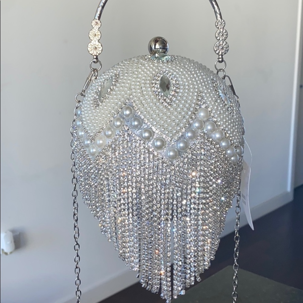 Silver & Pearl Clutch w/ Removable Chain Strap NWT